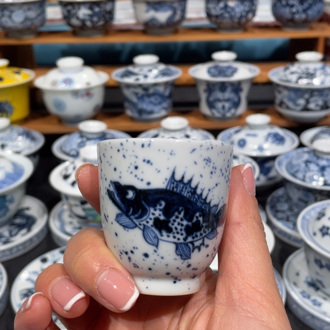 景德镇陶瓷手工手绘