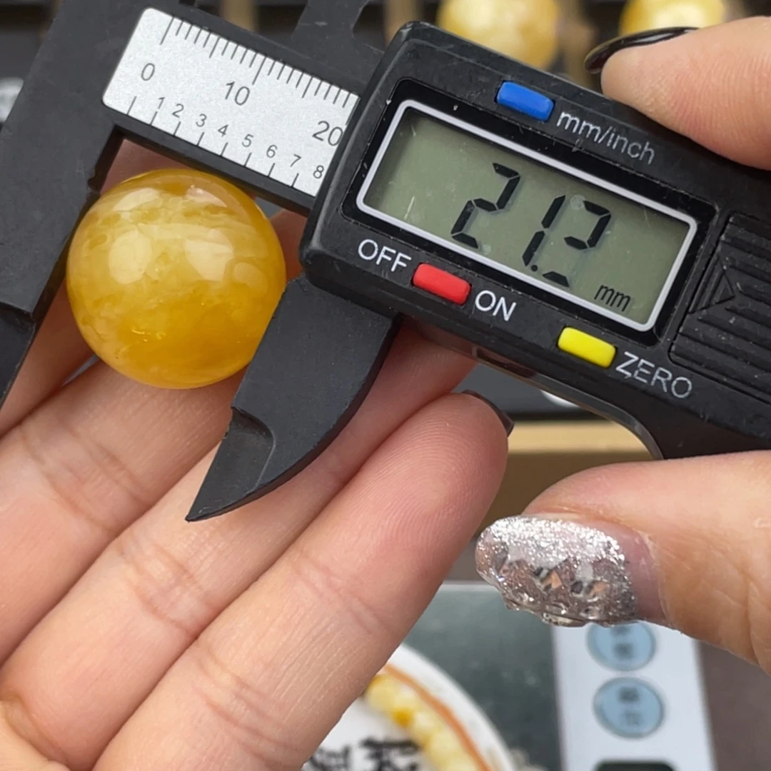 琥珀未镶嵌裸石微瑕468