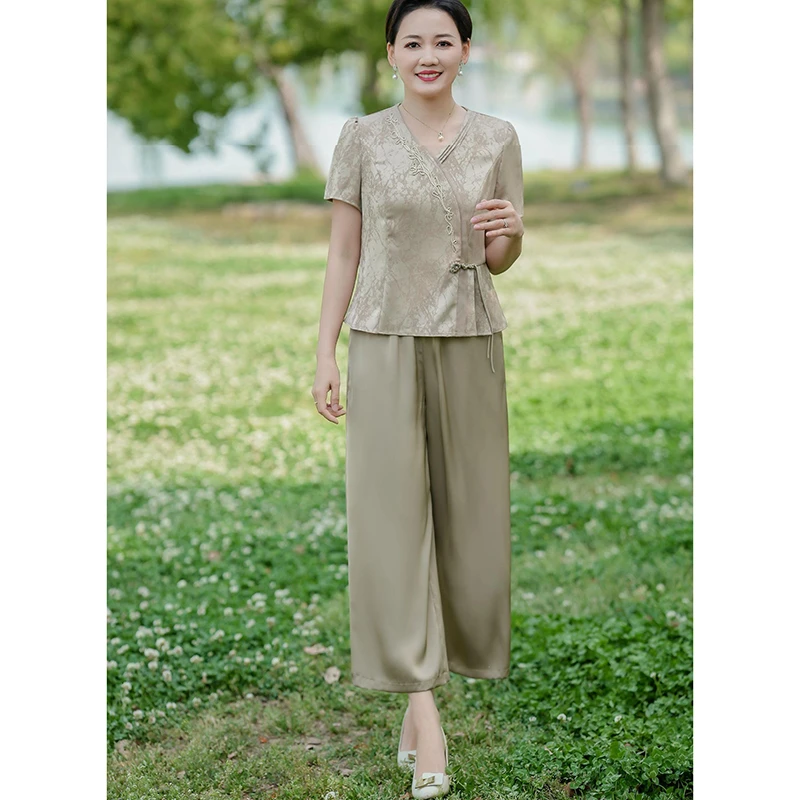 新款中式妈妈夏装短袖套装洋气显瘦小衫2025新款中老年女装两件套