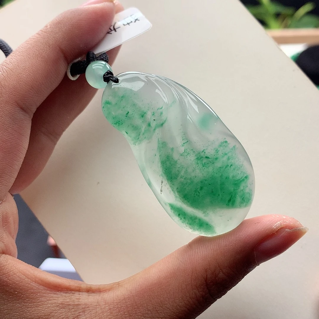 石英质玉颈饰未镶嵌霸*