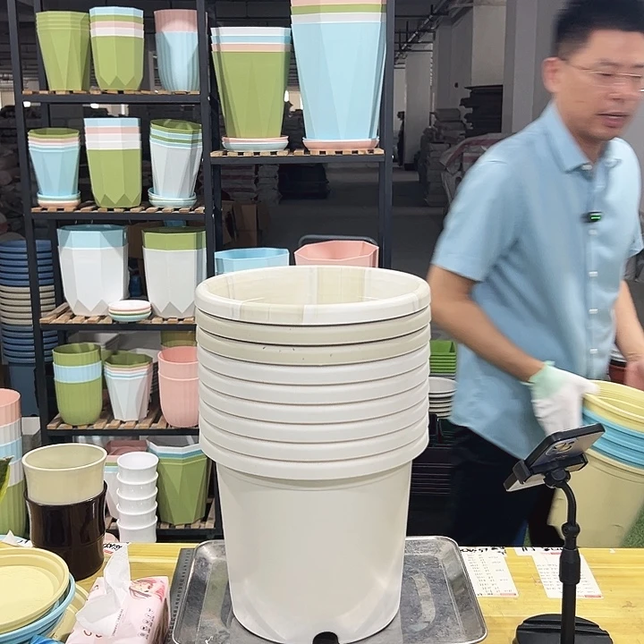 微瑕4号口25高21.5混色9只无托
