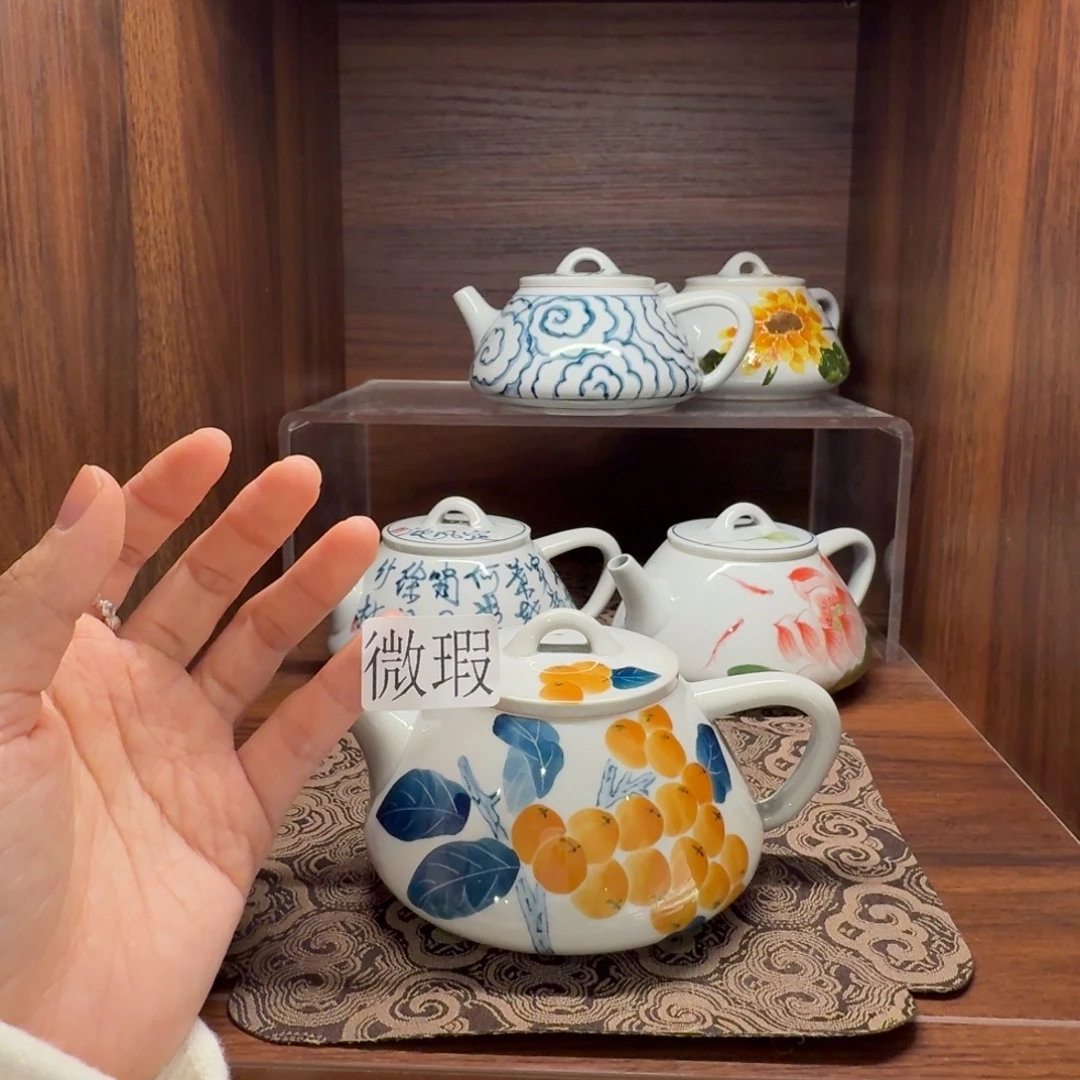 釉下手绘茶具微瑕