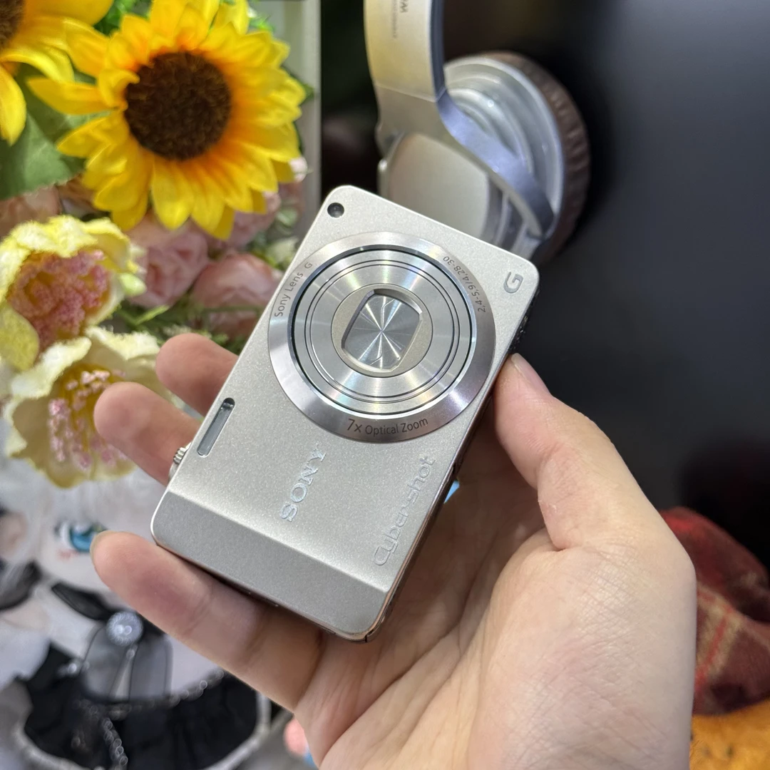 9新 Sony/索尼 索尼wx10小长焦色彩感好滤镜多适合新手带配件