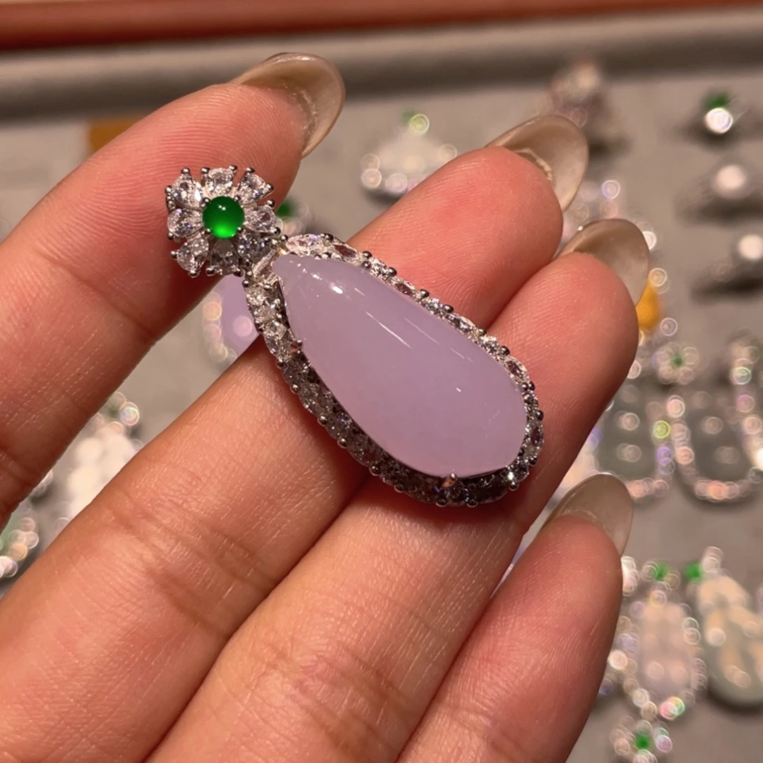 颈饰银S925镶嵌翡翠找*ÿ吊坠