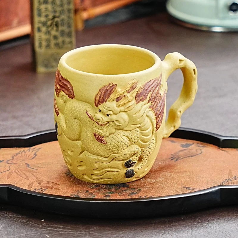 【2913麒麟把杯】宜兴原矿紫砂手工泥绘麒麟异形杯 主人杯