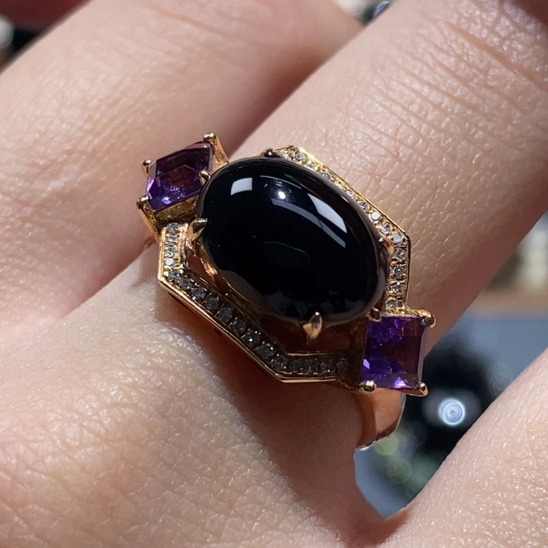 18K金镶嵌戒指翡翠