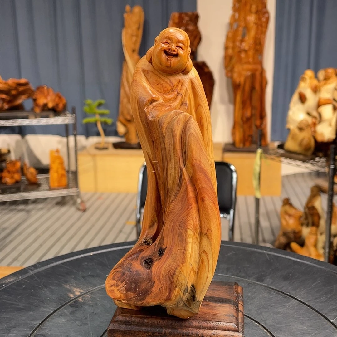 柏木（崖柏）随型艺术根雕