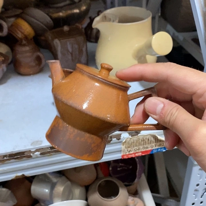 瓷片荷花的小秘密是否还有那么