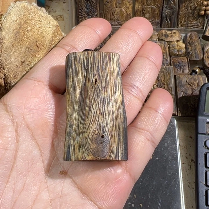 沉香吊坠棋楠沉香虎斑棋吊坠9克