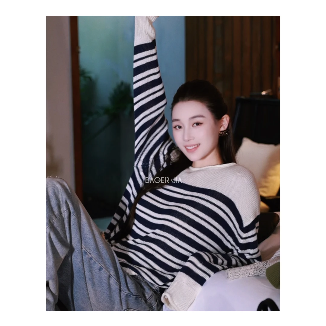 19-宝儿家含幂BV89225308早秋新款条纹拼色卷边宽松舒适针织衫