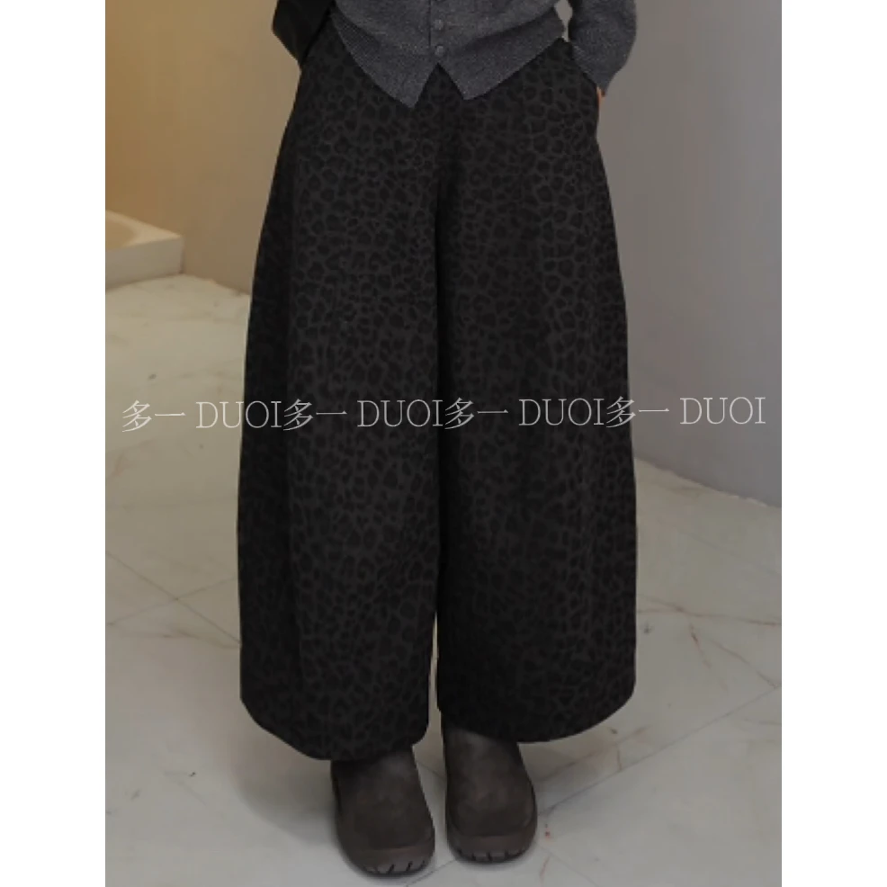 多一“豹纹裤”2025冬季豹纹中骨线高腰一粒扣百搭薄绒阔腿裤