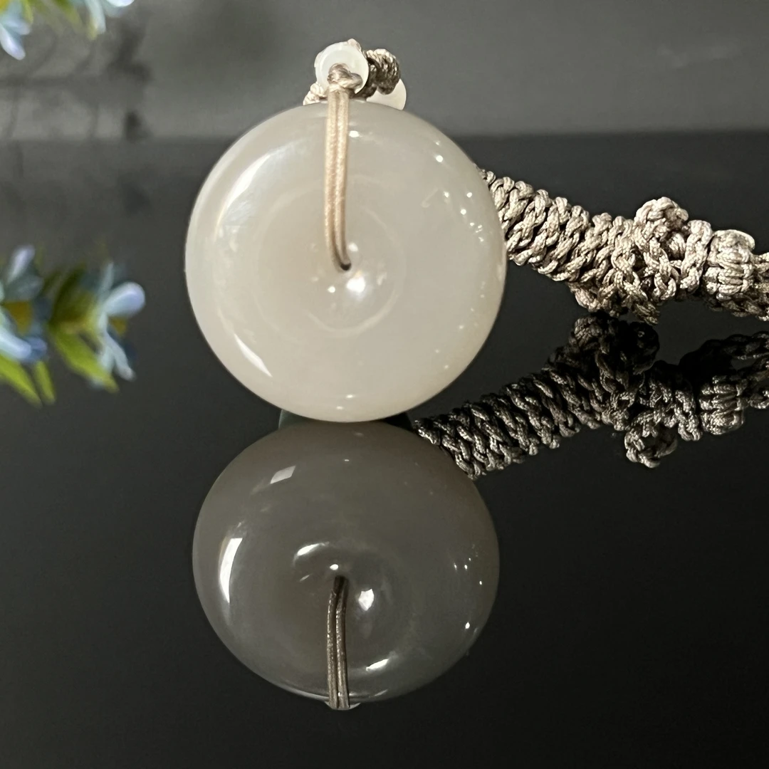 1230GC6675和田玉挂件