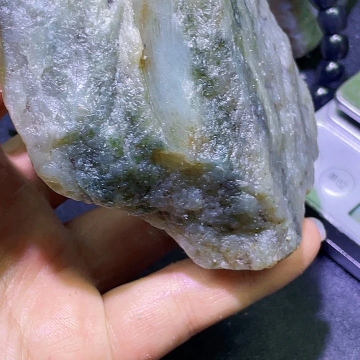 未镶嵌和田玉珠宝半成品