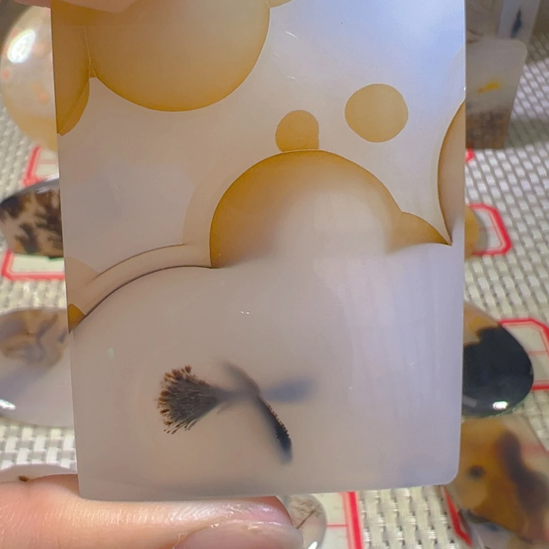 玛瑙/玉髓颈饰未镶嵌