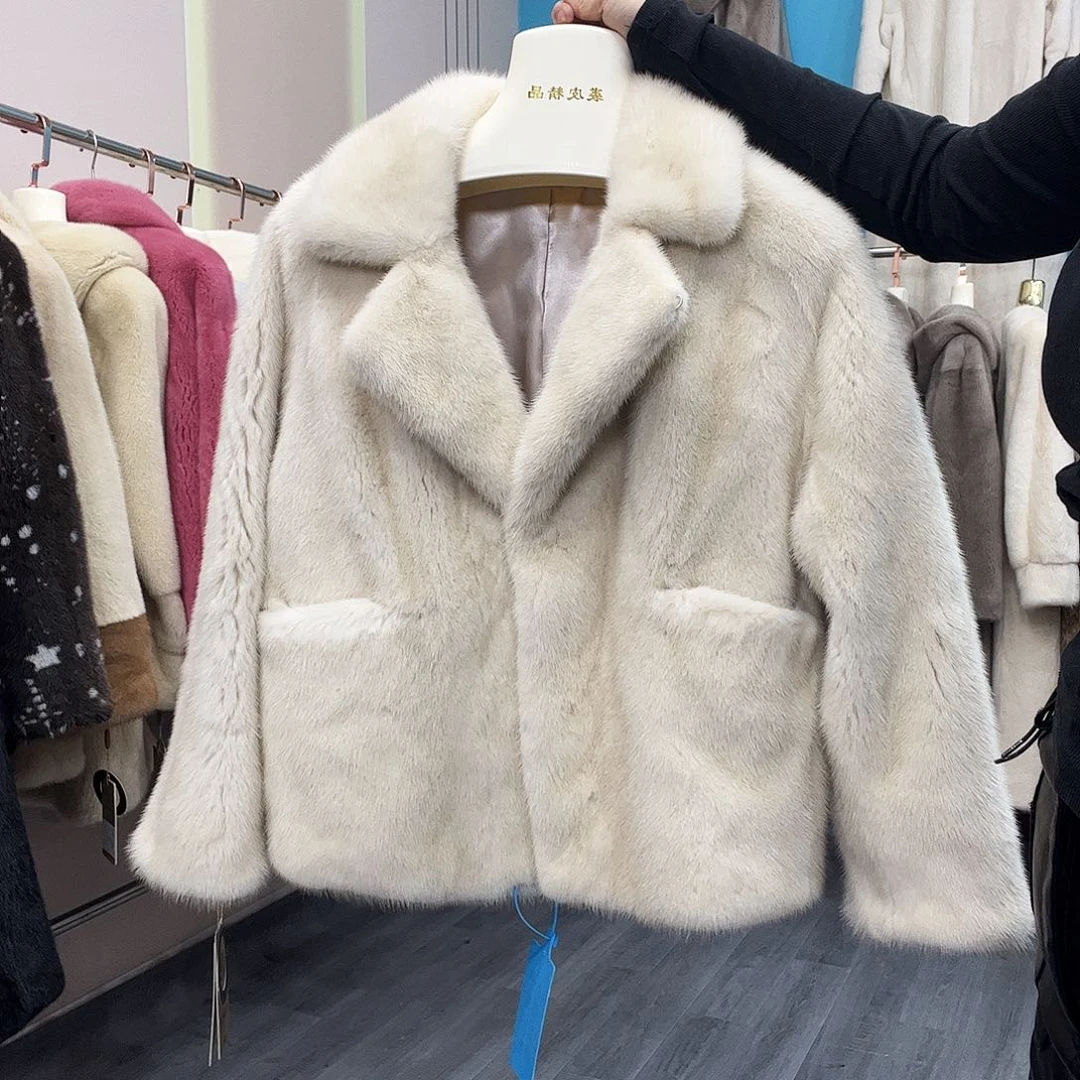 快**大新款整貂外套西服领