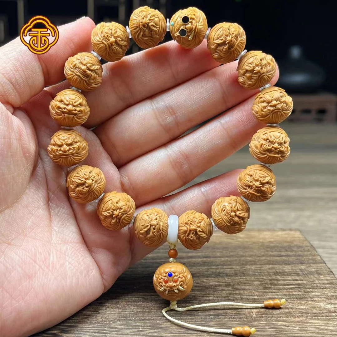 A猴头核桃 1.4社会钟馗镶嵌两颗款 文玩手串A