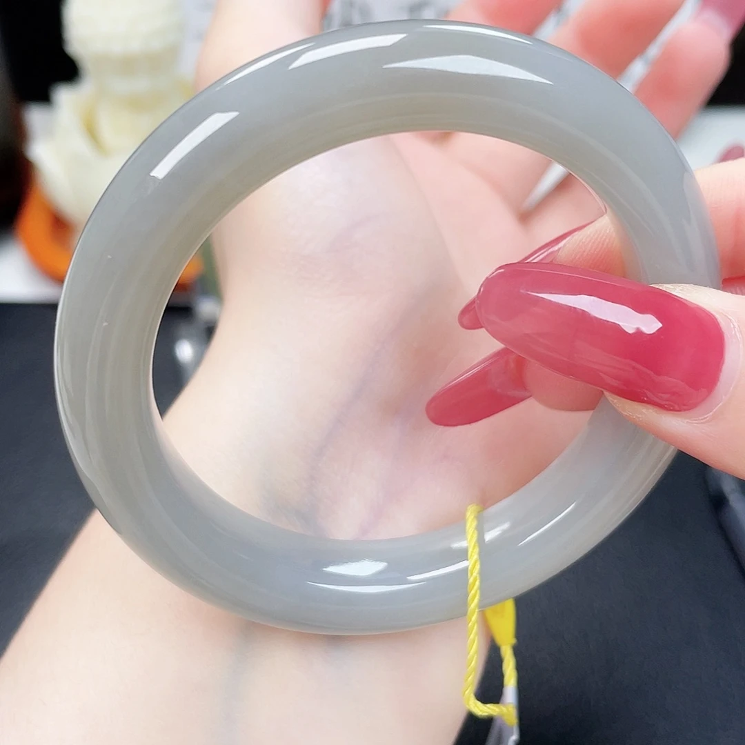 和田玉未镶嵌手镯5455