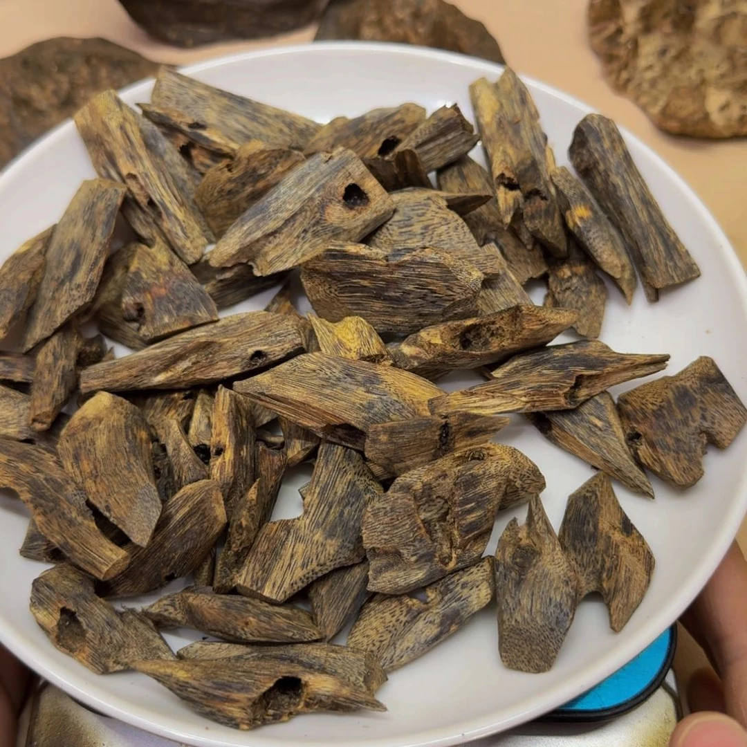 用***0沉香沉香碎屑糖结块料143克