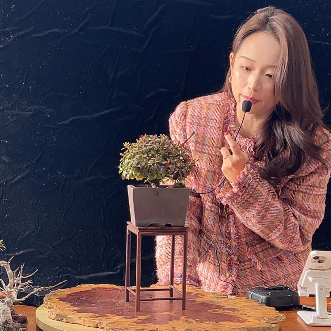 无花朵你是谁了吗怎么电