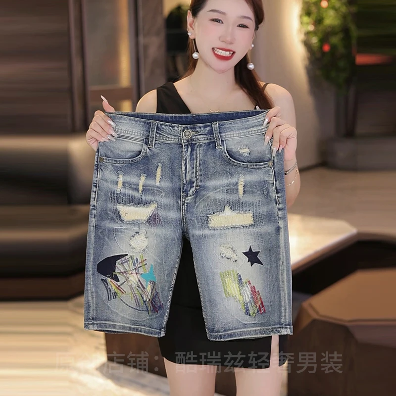2025夏季新款爆款潮牌男士牛仔裤时尚刺绣破洞高贵上档次五分短裤