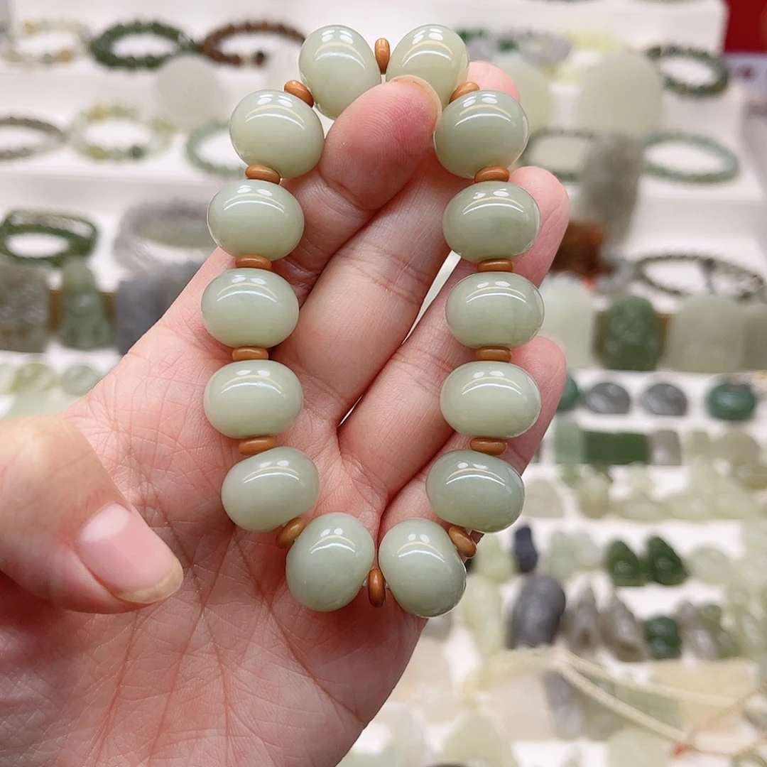 和田玉手串未镶嵌流**舍