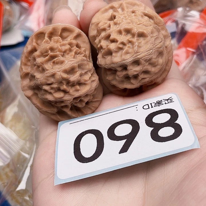 吊坠文玩核桃核桃