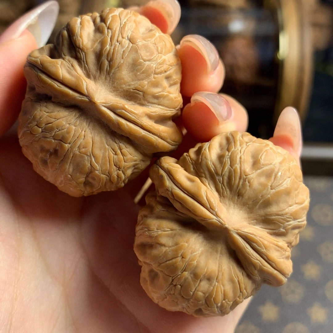 吊坠桃核38➕元宝300