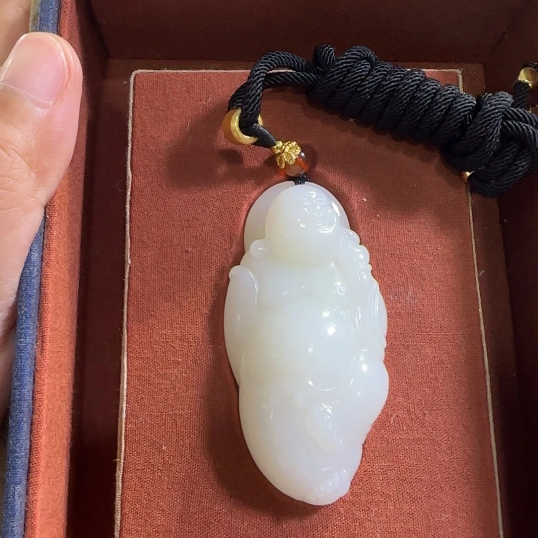 未镶嵌和田玉挂件