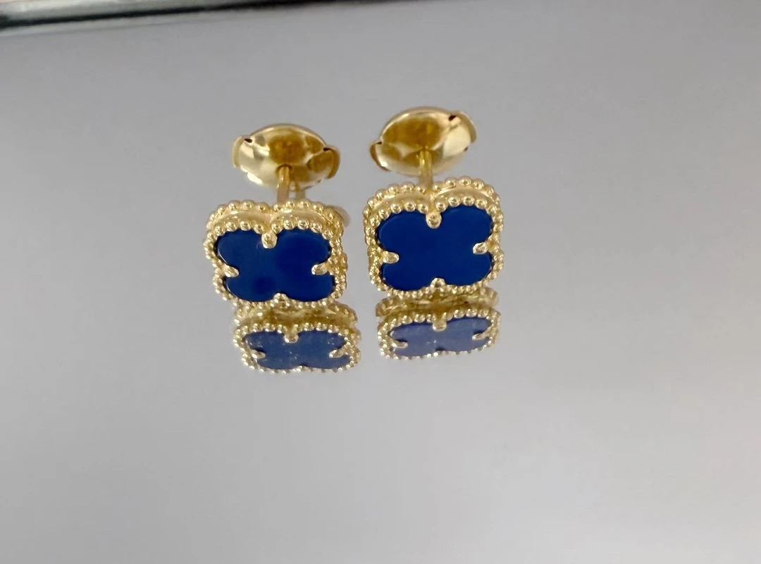 18K金镶嵌耳钉蓝色