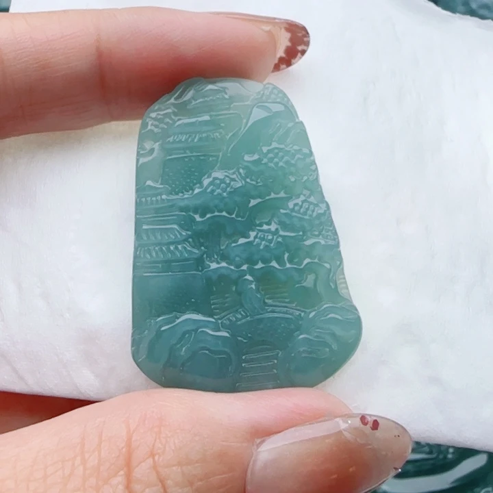 翡翠未镶嵌颈饰多样性发货天然A货翡翠