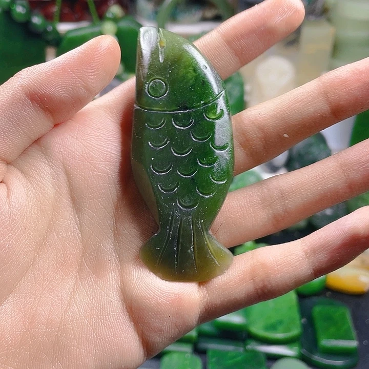 和田玉（碧玉）未镶嵌挂件