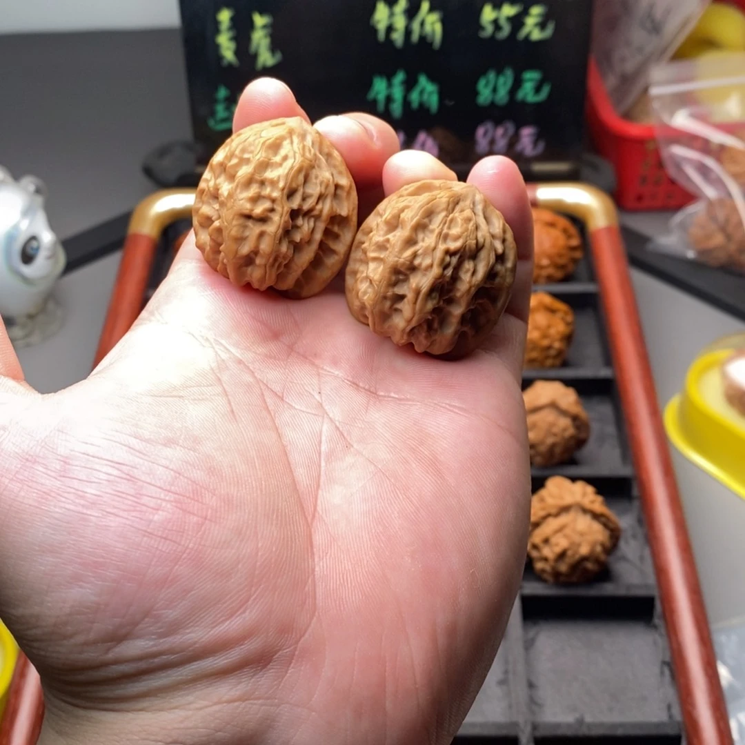 文玩核桃吊坠全品无修昌闷35