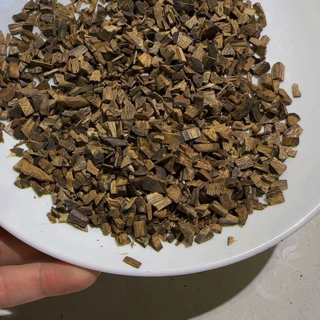 沉香沉香碎屑?*玲白露碎料50克！！n