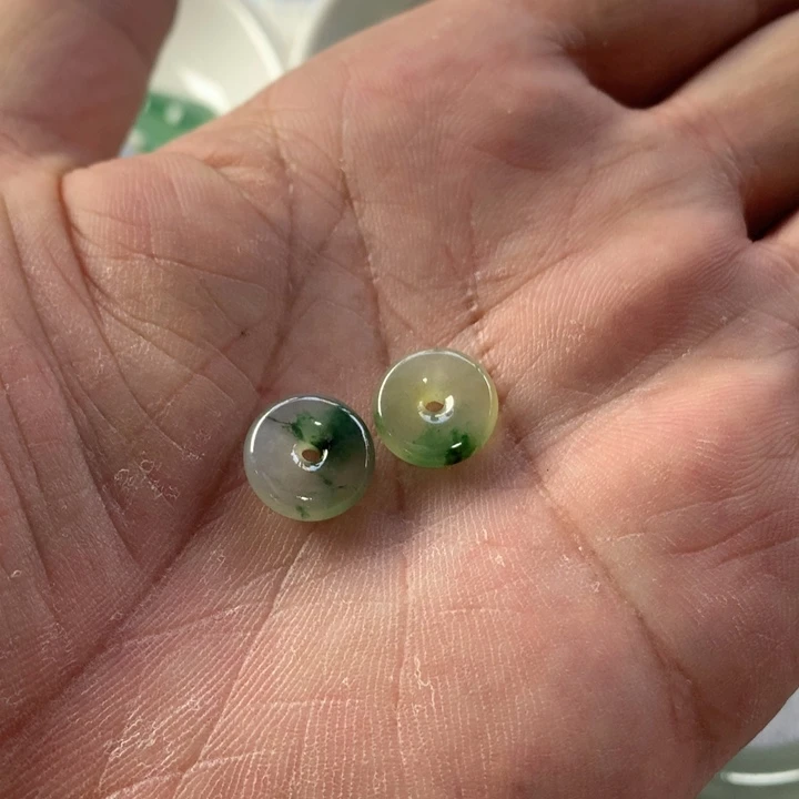 定制翡翠未镶嵌逗*兮翡翠