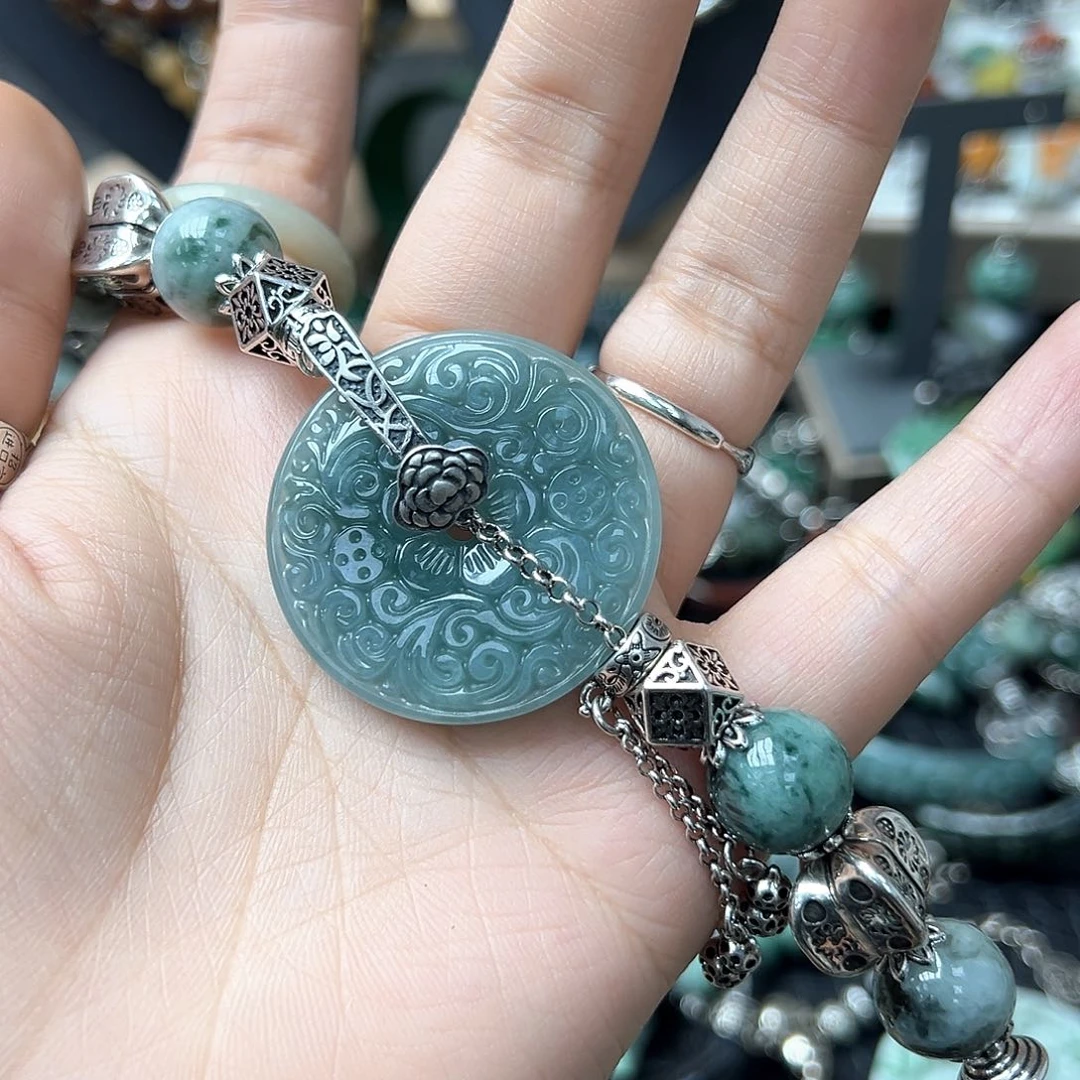 翡翠戒指未镶嵌?****囍