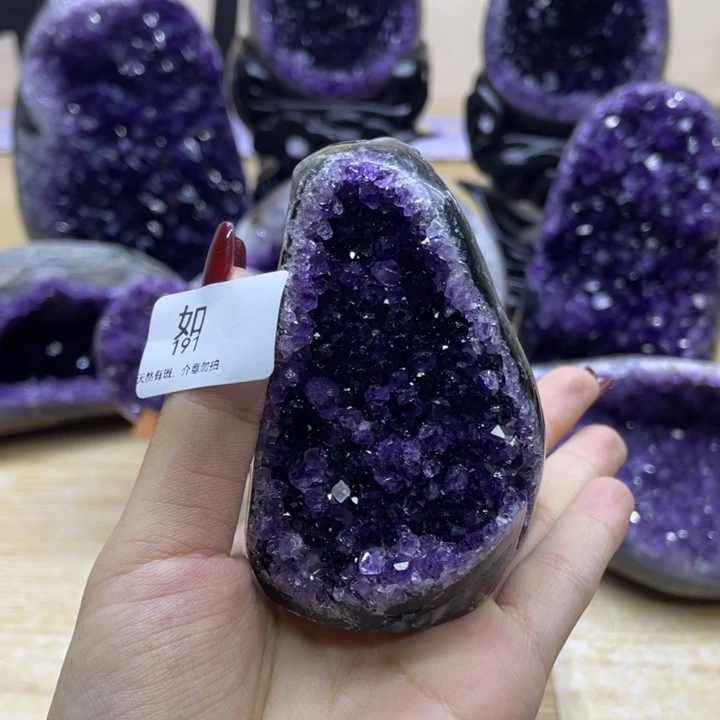 未镶嵌大型摆件（非配饰）紫晶