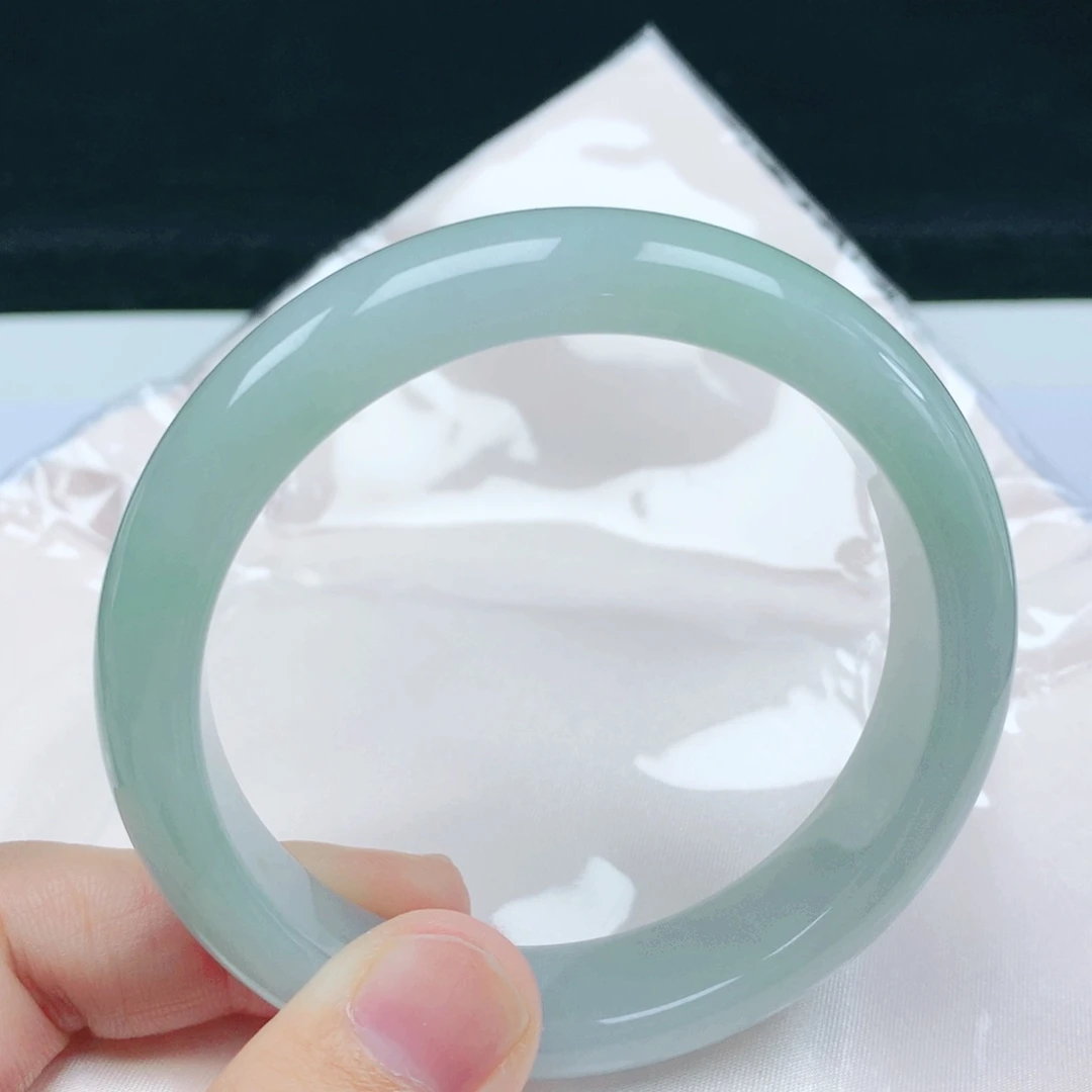 翡翠手镯未镶嵌58