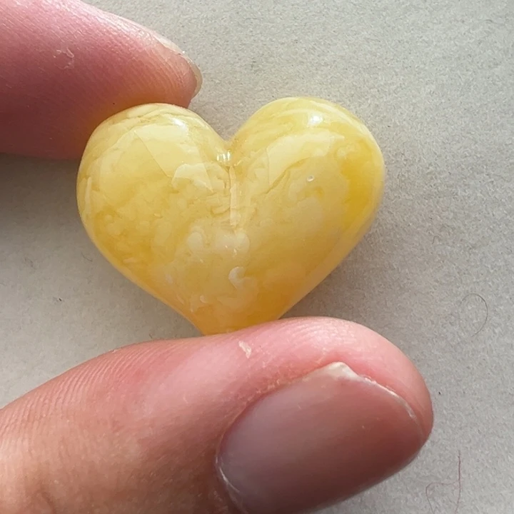 未镶嵌蜜蜡珠宝奇石卡26虎皮俄料屁桃