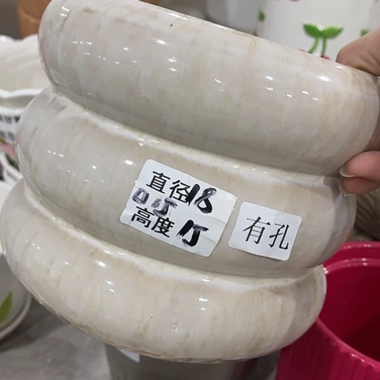 多肉绿植陶瓷花盆9.9包邮，有孔