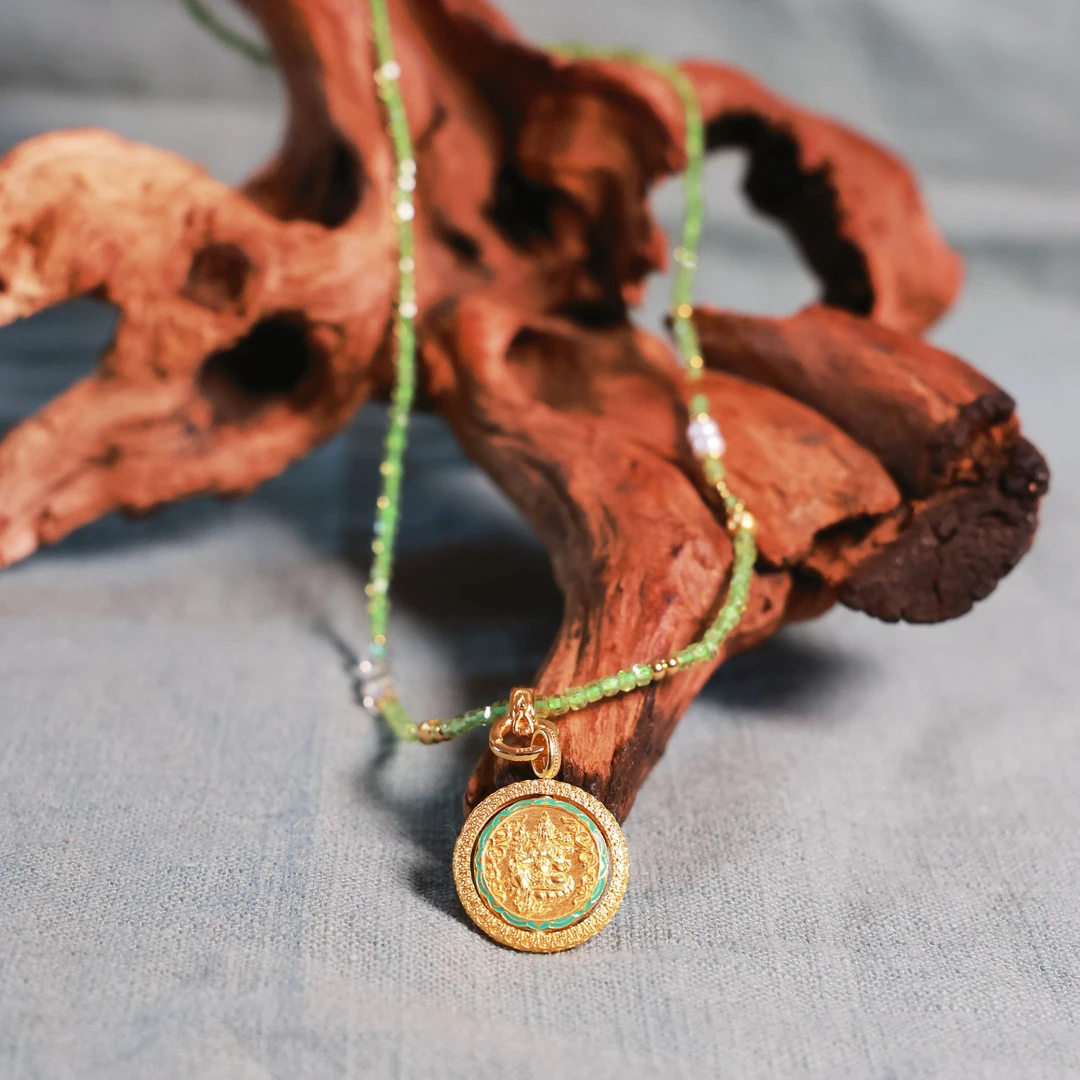 转过山 18k绿先生吊坠（带链子 拉萨直发）DU250620600