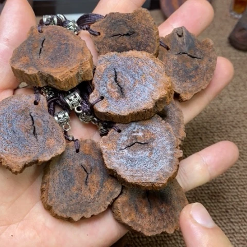 藤类A412降真香虫漏牌子发其一