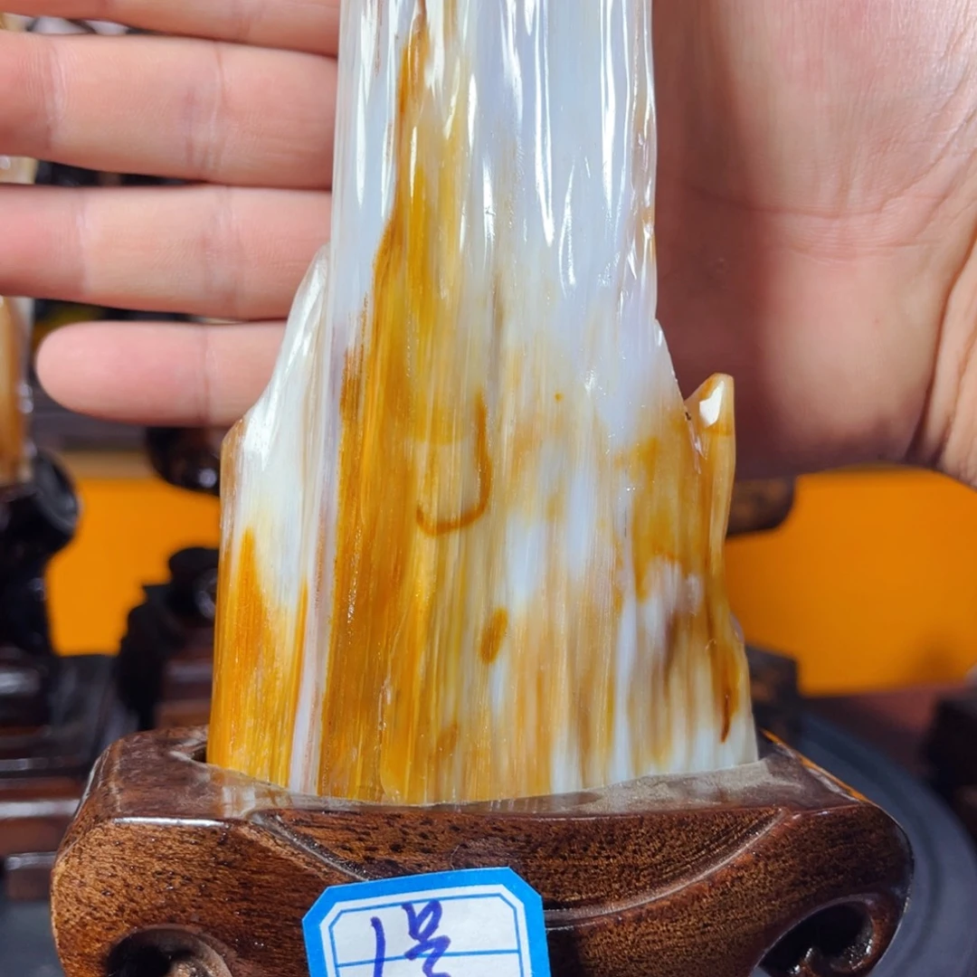 硅化玉未镶嵌珠宝奇石