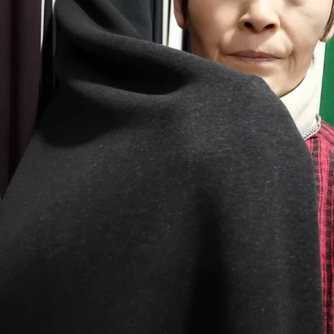 水洗羊绒布料平纹黑灰1米