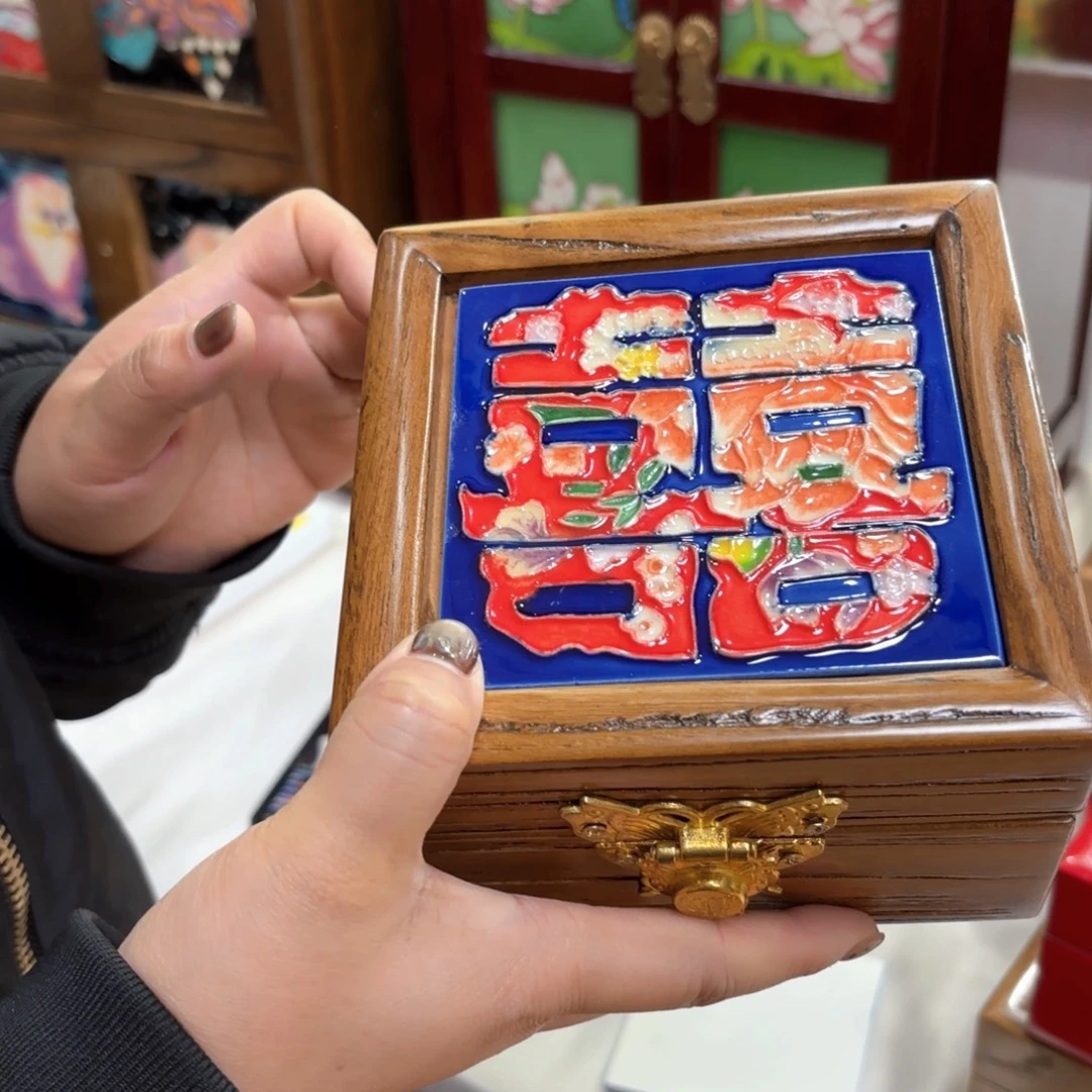 陶瓷特价福利首饰盒