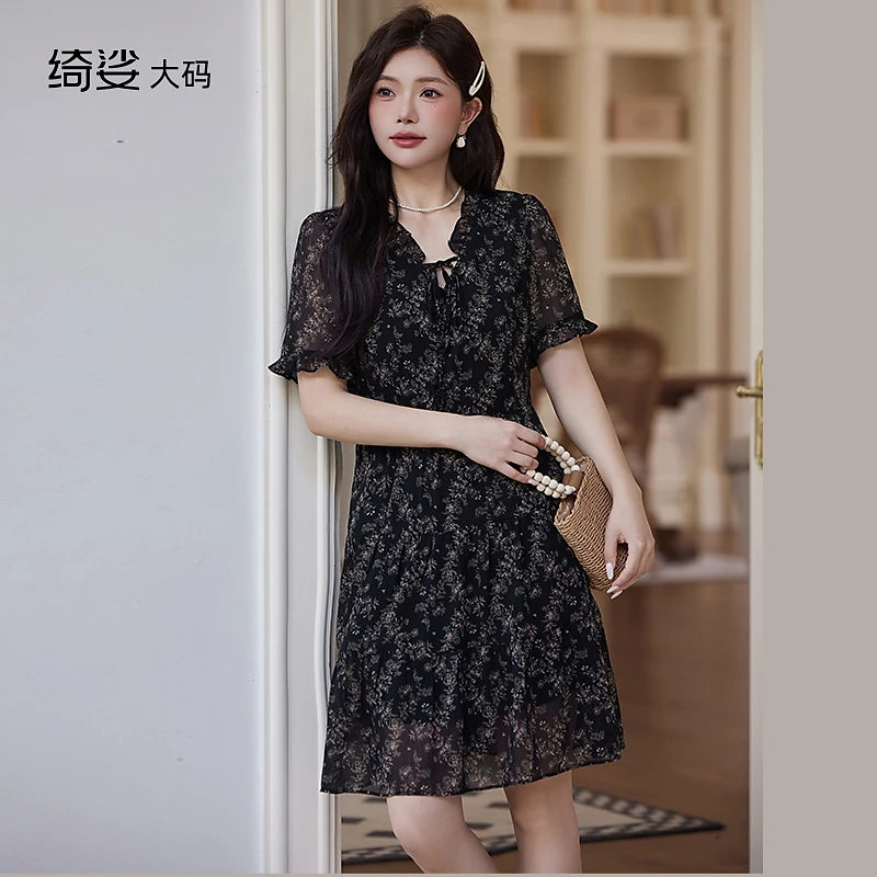 绮娑大码女装连衣裙夏新款雪纺碎花短袖A字收腰显瘦胖MM边衣裙