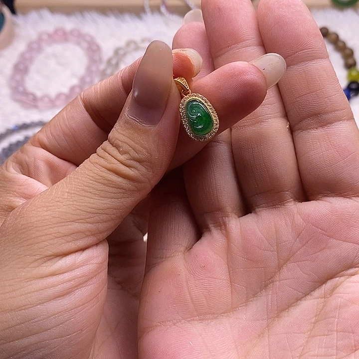翡翠银S925镶嵌颈饰翡翠吊坠