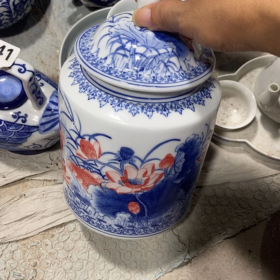 林***好瓷片景德镇陶瓷罐一个
