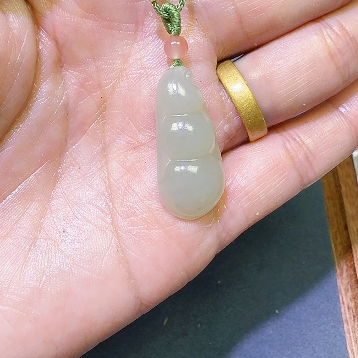 和田玉（糖玉）未镶嵌车挂