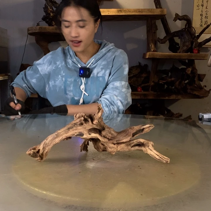 气***门天然的云南紫柚木会黄水
