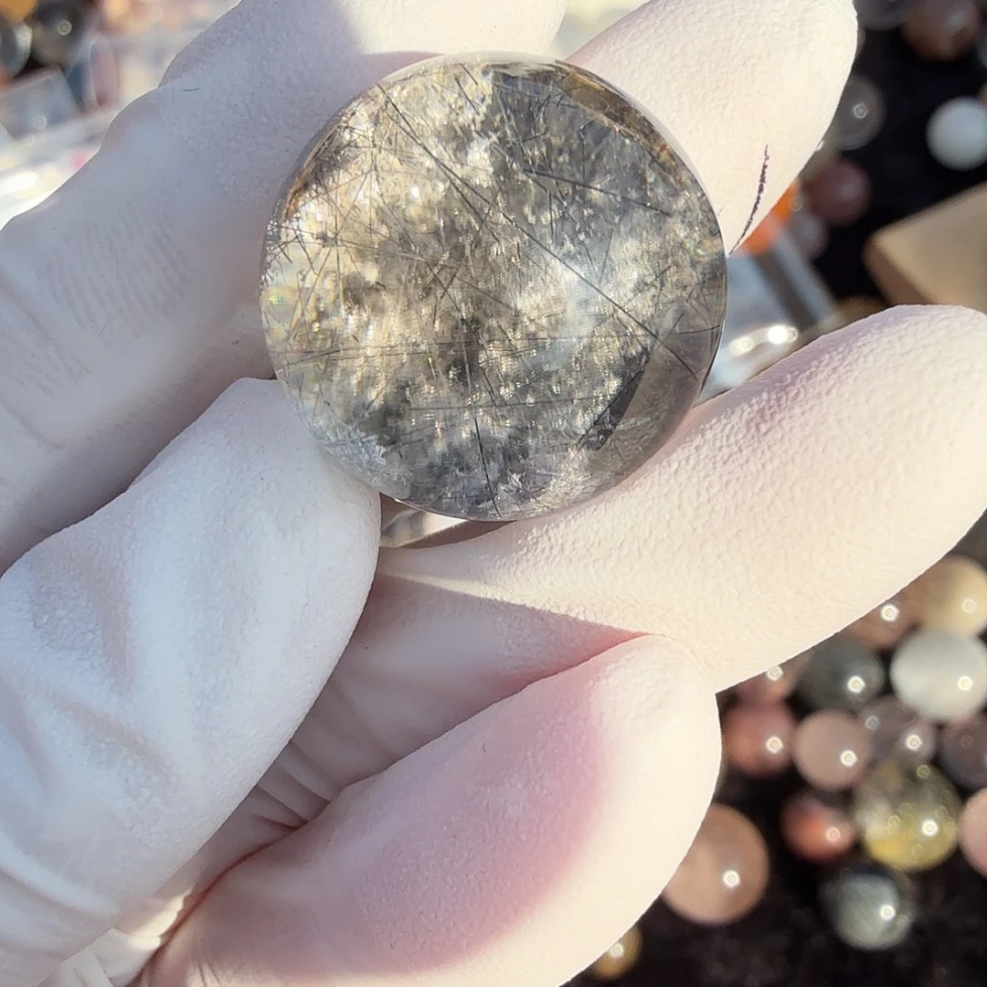 喵****水晶珠宝半成品未镶嵌21.3mm穿发定制不退换